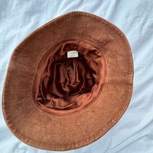 Vintage Liz Claiborne brown suede bucket style hat